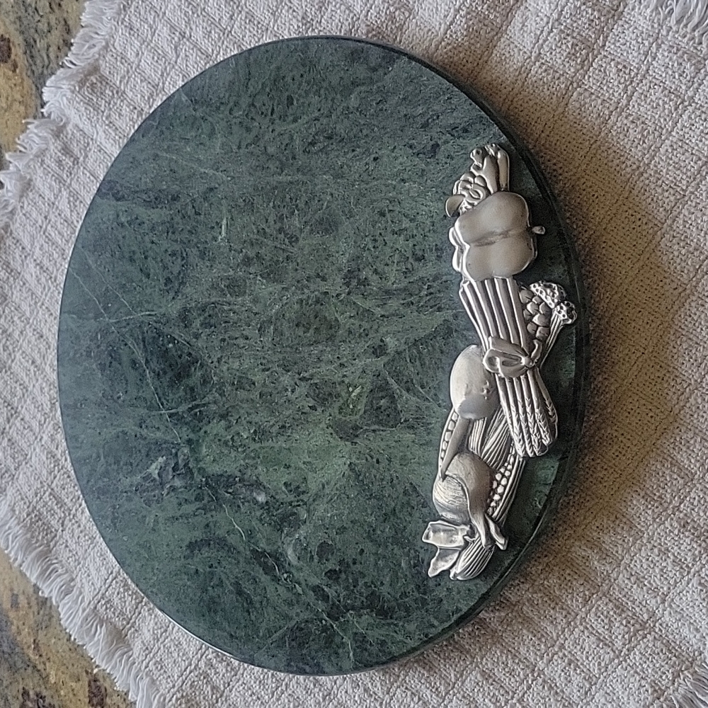 Lindsey Claire Fine Pewter vegetables and green marble cheese board NWOT